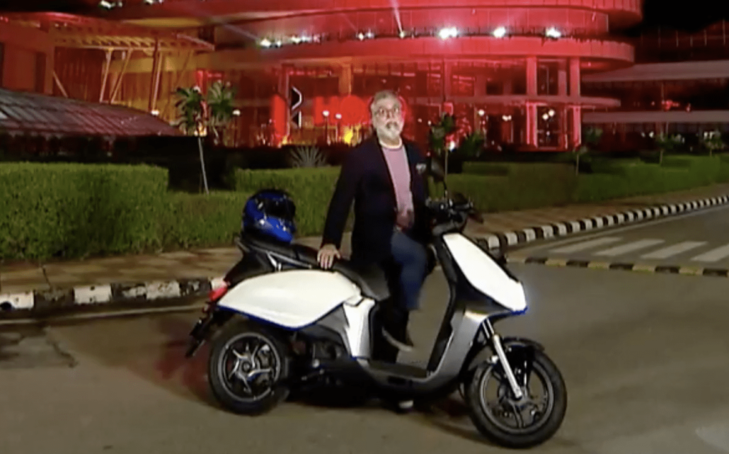 The world’s largest twowheeler maker is gearing up to rival Ola’s